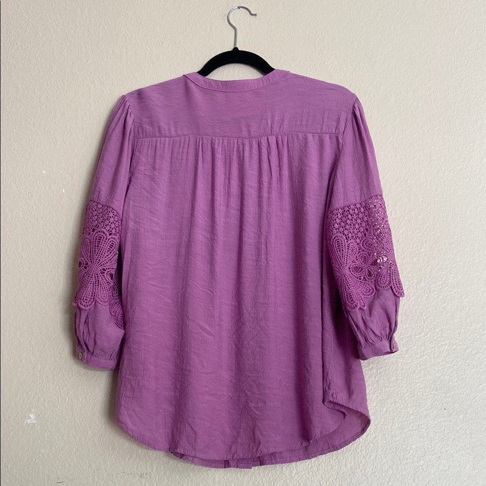 Fig and Flower Lavender Boho Button Front Balloon Sleeve Top, Medium - Picture 2 of 7